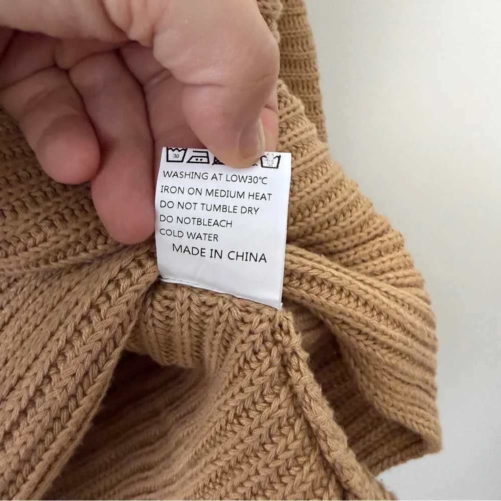 Lillusory Brown V-Neck Cable‎ Knit Sweater Large